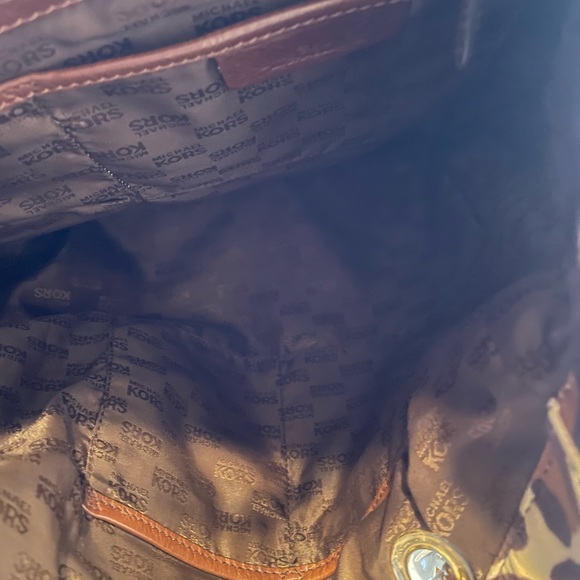 MK tote - Picture 2 of 5